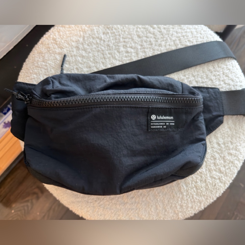 lululemon athletica Belt Bag - black